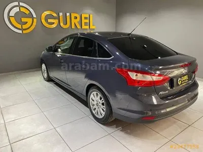 Ford Focus 1.6 Ti-VCT Titanium